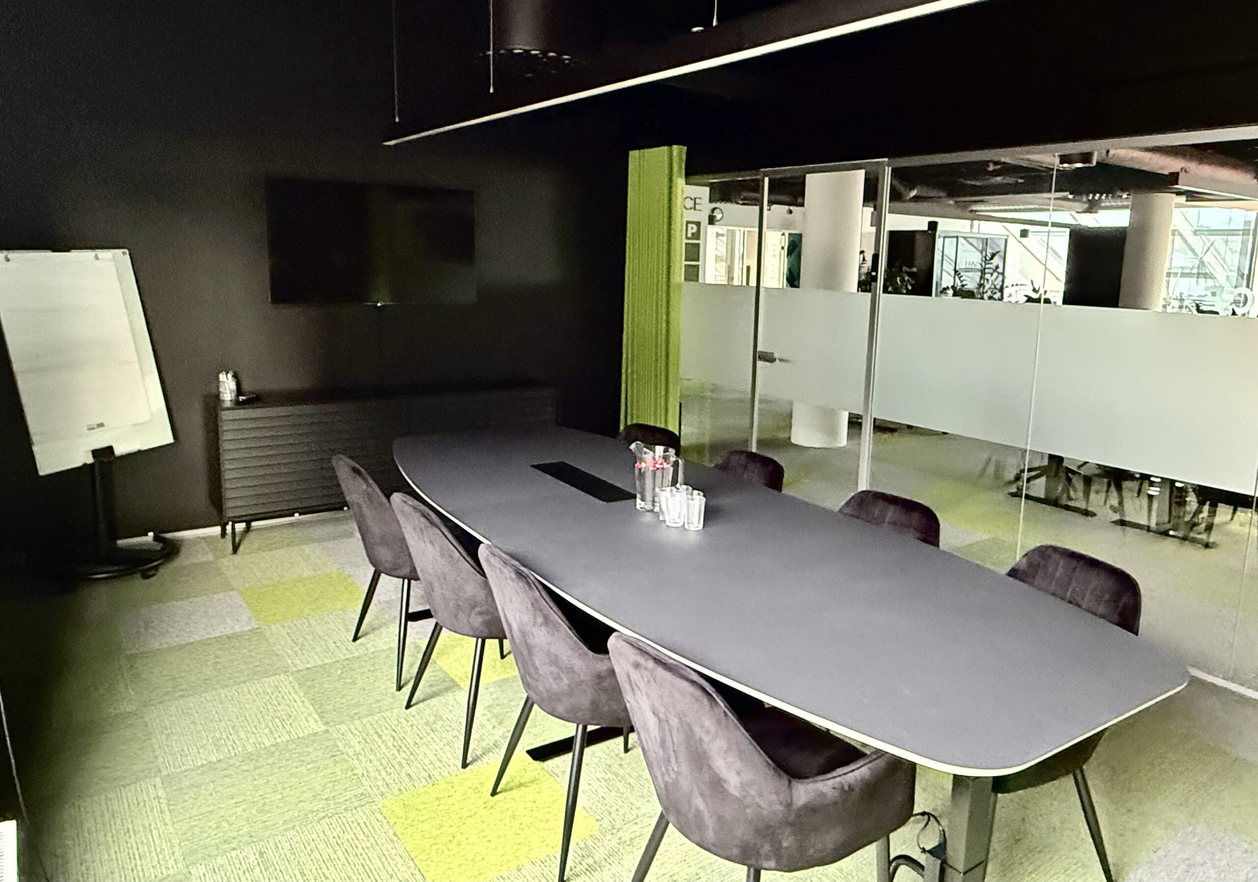 forwardspace meeting room